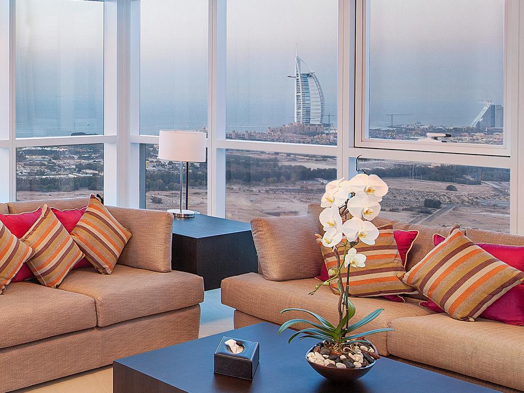 Апарт готель Adagio Premium Dubai Al Barsha Номер фото